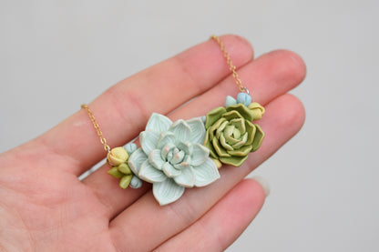 Succulent necklace | Forest