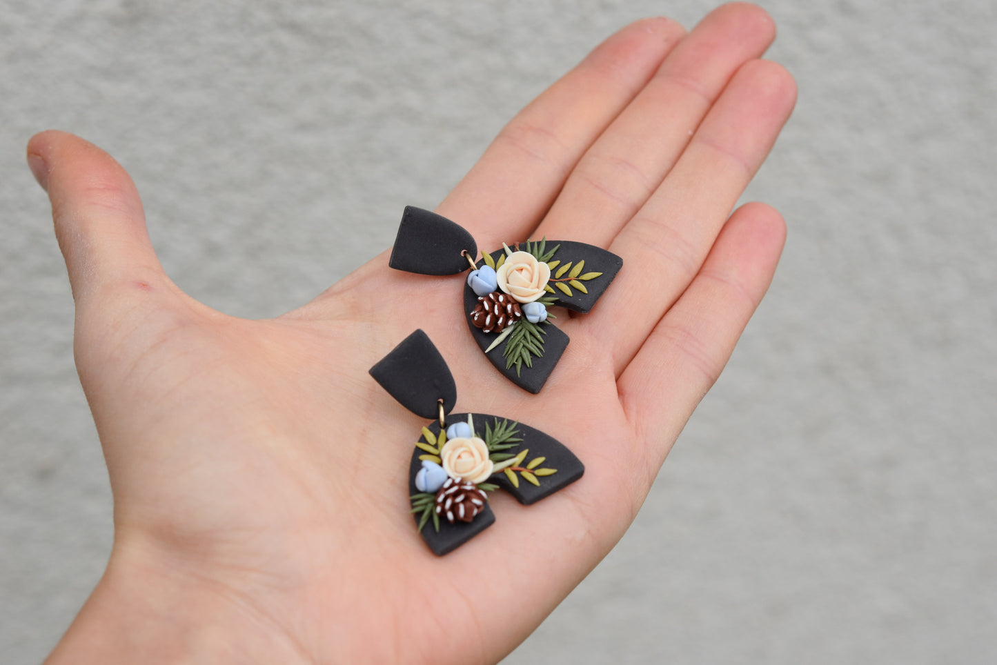 Christmas Earrings | Pinecone
