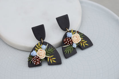Christmas Earrings | Pinecone