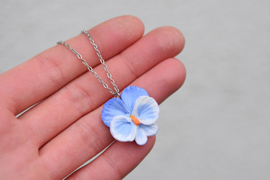 Floral Necklace | Blue Pansy