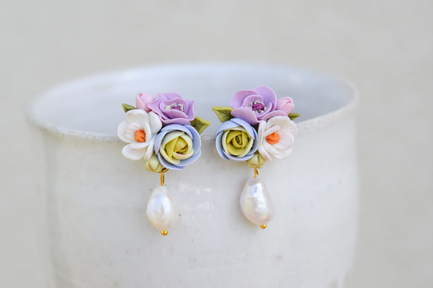 Floral Earrings | Daisy