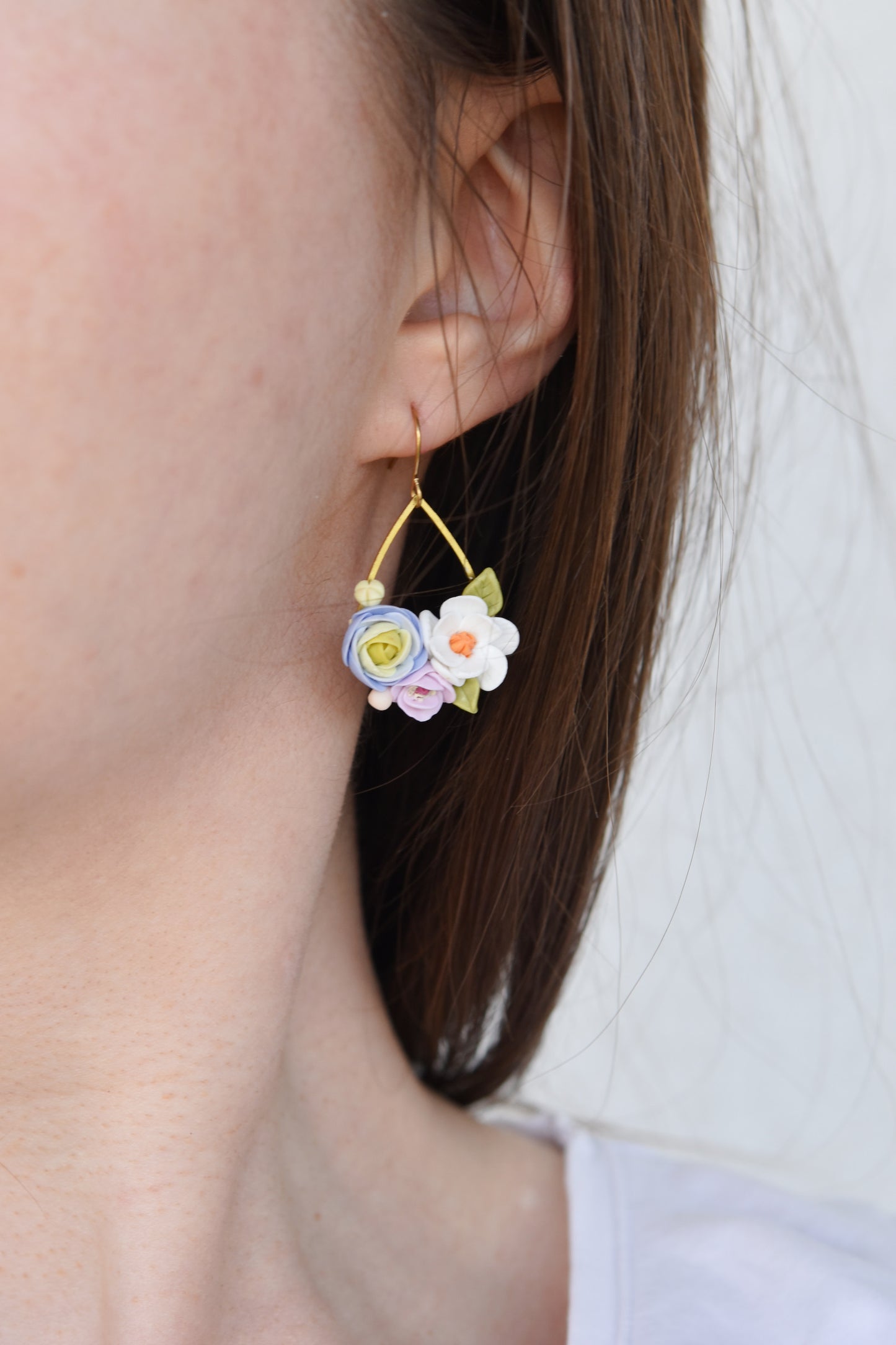 Teardrop floral earrings | Daisy